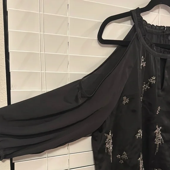 I.N.C. International Concepts Black Embroidered Women's Top Size L (USED) - Picture 3 of 7